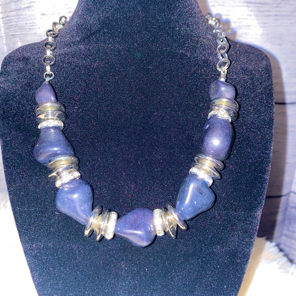 Navy Necklace & Earring Set - Picture 3 of 4